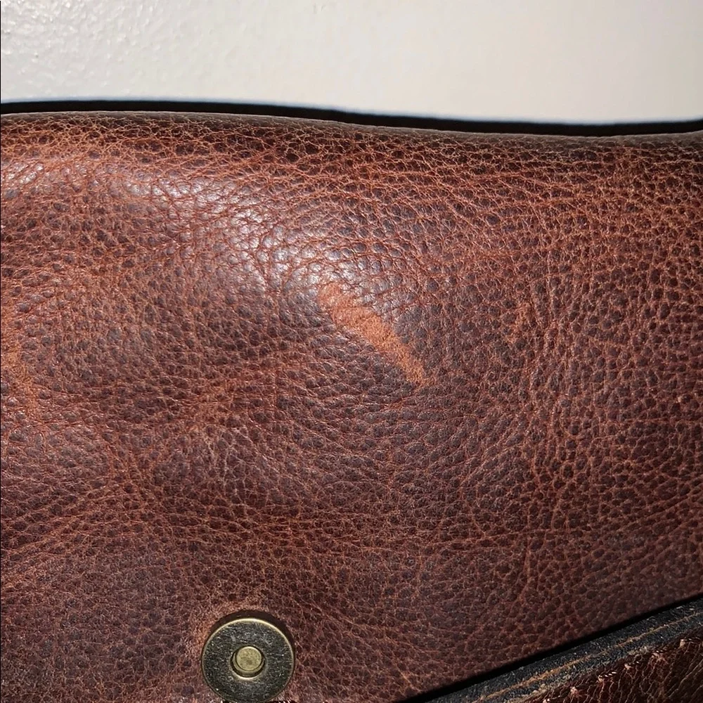 BNWT Brown Leather Crossbody Beaumont Style Bag by Patricia Nash - Picture 12 of 14